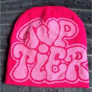 BEANIE PINK